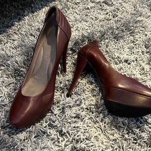 Kenneth Cole Platform Pumps